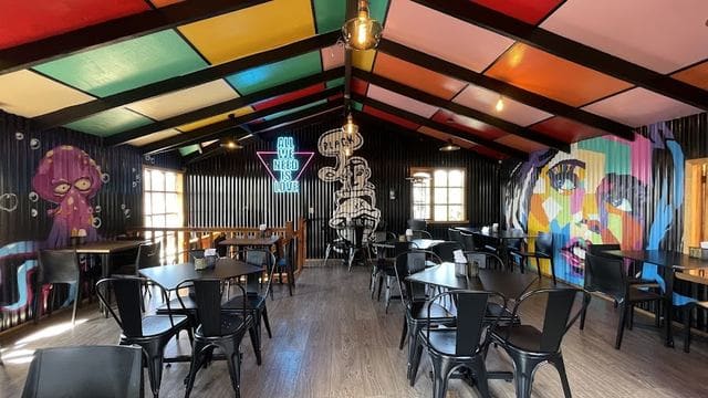 Black Burger Bar